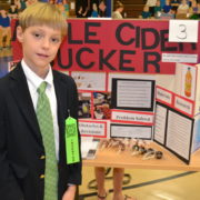 cds student presents exhibit at science fair
