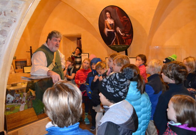 students learn during history field trip