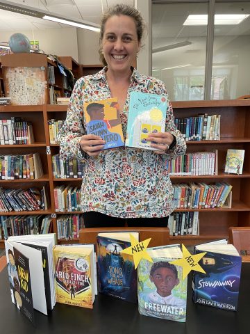 Charleston Day School librarian with book recommendations